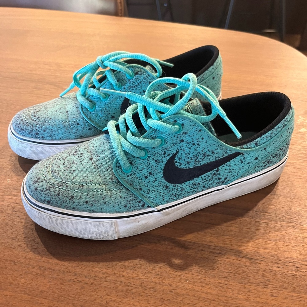 Nice sneakers